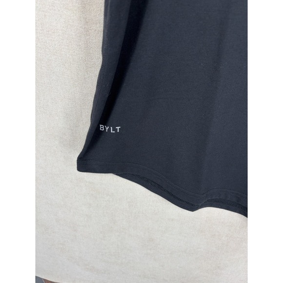 BYLT Premium Basics T-Shirt Mens M Black Lux Drop Cut V-Neck Athleisure - Picture 2 of 7